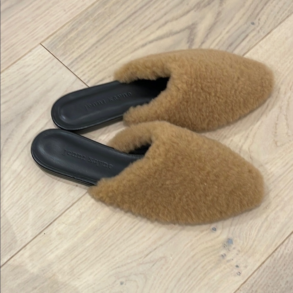 Jenny Kayne Shearling Mule in Natural size 36